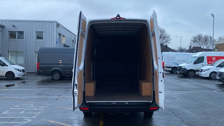 Mercedes-Benz Sprinter 315Cdi L3 Diesel Rwd 3.5t H2 Pro Van